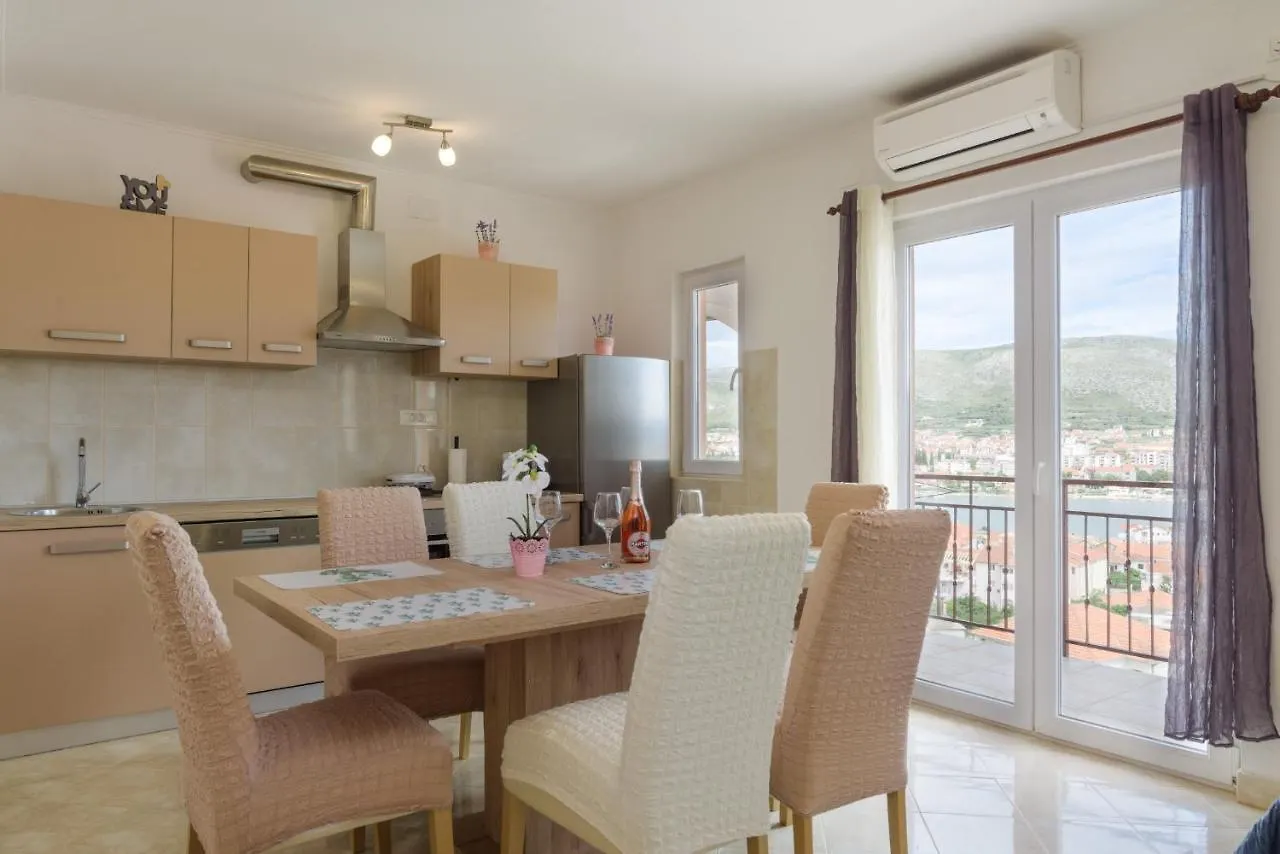 تروغير Apartmani Topcic كرواتيا