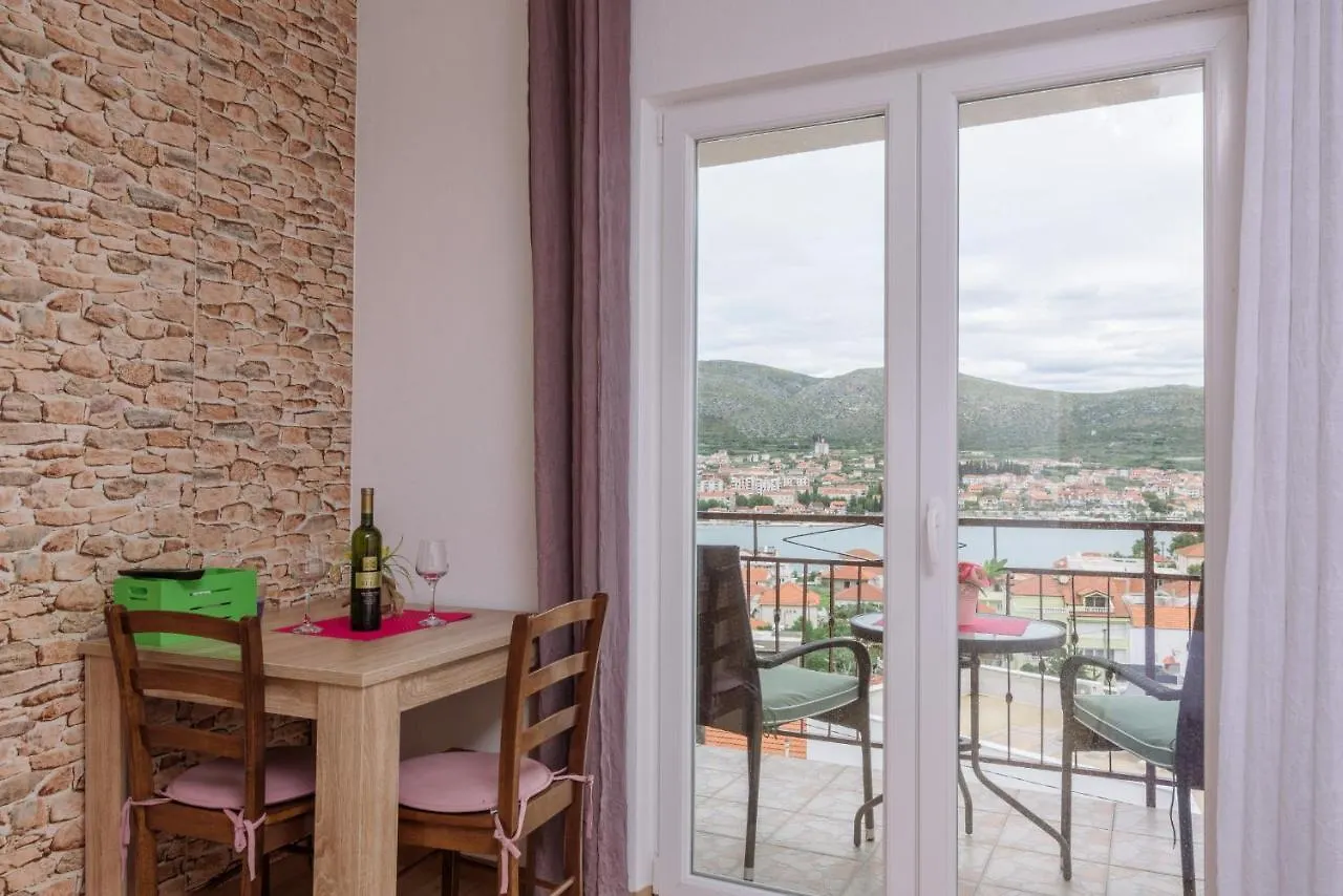 تروغير Apartmani Topcic 0*,  كرواتيا
